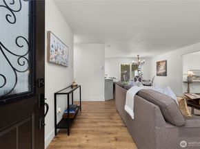 35844 13th Avenue SW, Federal Way WA 98126