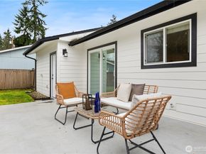 35844 13th Avenue SW, Federal Way WA 98126