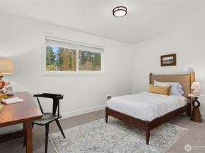 35844 13th Avenue SW, Federal Way WA 98126