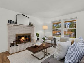 35844 13th Avenue SW, Federal Way WA 98126