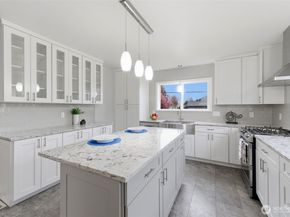 601 Celery Avenue, Algona WA 98001