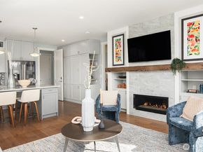 8004 Burke Avenue N, Seattle WA 98103