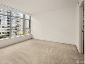 583 Battery Street 1202N, Seattle WA 98121