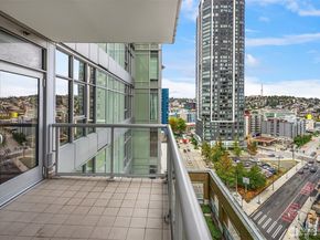 583 Battery Street 1202N, Seattle WA 98121