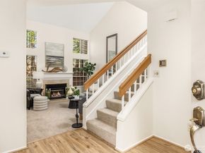 11512 NE 115th Court, Kirkland WA 98033