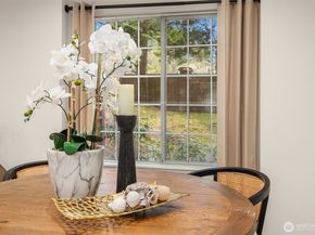 11512 NE 115th Court, Kirkland WA 98033