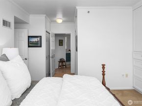 177 107th Avenue NE 1906, Bellevue WA 98004