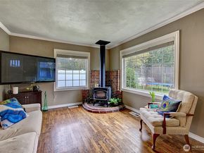 8829 231st Street SW, Edmonds WA 98026