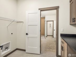 9207 NE 175th Street A, Bothell WA 98011