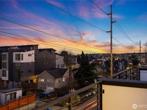5515 C 9th Avenue NW, Seattle WA 98107