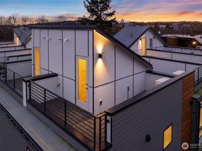 5515 C 9th Avenue NW, Seattle WA 98107