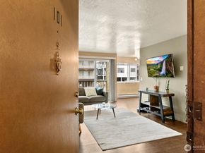 2031 NW 59th Street 101, Seattle WA 98107