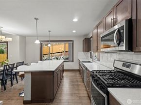 18320 3rd Drive SE, Bothell WA 98012