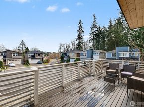 18320 3rd Drive SE, Bothell WA 98012