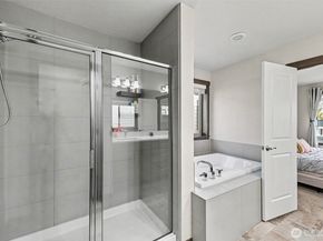 18320 3rd Drive SE, Bothell WA 98012