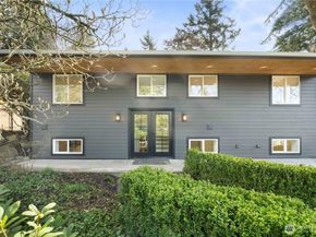 13022 15th Avenue SW, Burien WA 98146