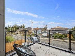19742 20th Avenue NW, Shoreline WA 98177
