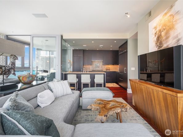 1521 2nd Avenue 1602, Seattle WA 98101