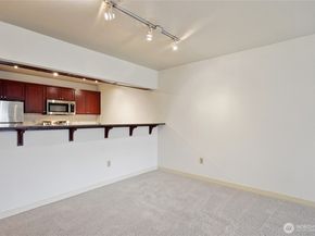 701 1st Avenue N 204, Seattle WA 98109