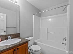 4773 Whitworth Place S M104, Renton WA 98055