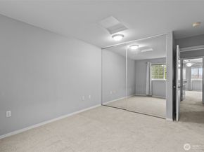 4773 Whitworth Place S M104, Renton WA 98055