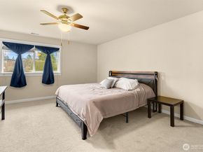 10700 SE 260th Street E103, Kent WA 98030