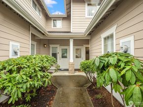 10700 SE 260th Street E103, Kent WA 98030