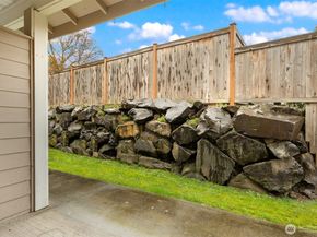 10700 SE 260th Street E103, Kent WA 98030