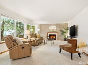 32413 7th Avenue SW, Federal Way WA 98023