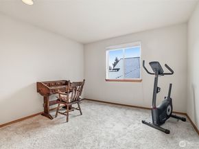 32413 7th Avenue SW, Federal Way WA 98023