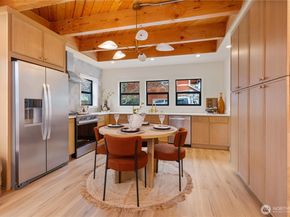 8253 Densmore Avenue N, Seattle WA 98103