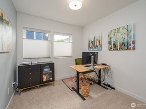 3015 61st Avenue SW B, Seattle WA 98116