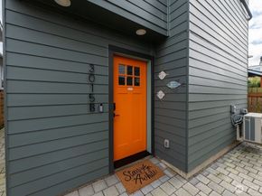 3015 61st Avenue SW B, Seattle WA 98116