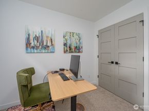 3015 61st Avenue SW B, Seattle WA 98116