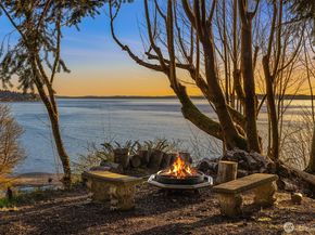 1206 NW Culbertson Drive, Seattle WA 98177