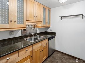 710 N 160th Street B112, Shoreline WA 98133