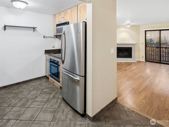 710 N 160th Street B112, Shoreline WA 98133