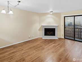 710 N 160th Street B112, Shoreline WA 98133