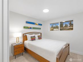 1615 N 196th Place, Shoreline WA 98133