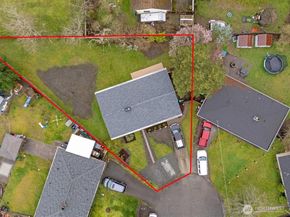 1615 N 196th Place, Shoreline WA 98133