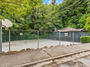 15711 Waynita NE H301, Bothell WA 98011