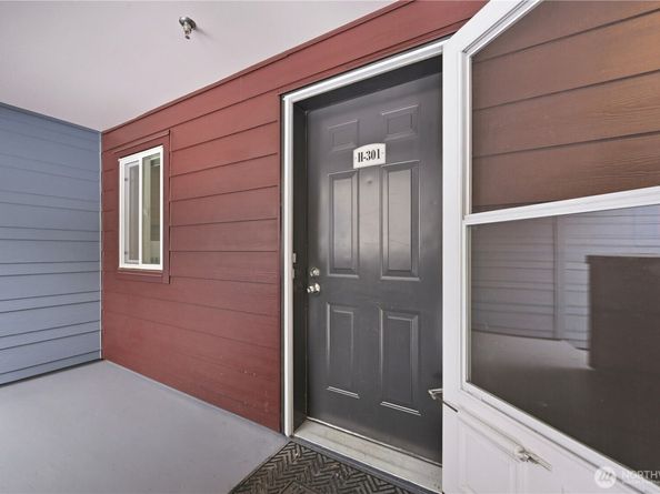 15711 Waynita NE H301, Bothell WA 98011