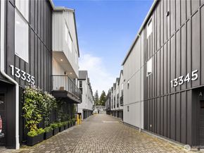 13335 Greenwood Avenue N D, Seattle WA 98133