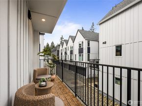 13335 Greenwood Avenue N D, Seattle WA 98133