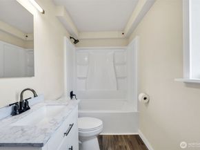 748 S Cloverdale Street Unit 6, Seattle WA 98108