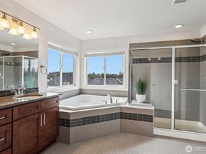 32209 50th Court S, Auburn WA 98001