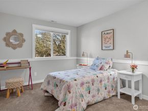 6121 140th Court NE, Redmond WA 98052