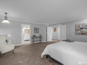 6121 140th Court NE, Redmond WA 98052