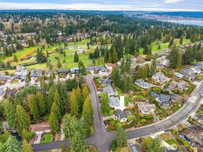 18430 NE 15th Place, Bellevue WA 98008