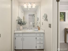 18430 NE 15th Place, Bellevue WA 98008